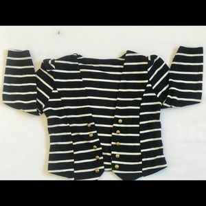 Cropped summer blazer